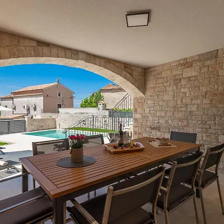 Holiday home Grande Brscici