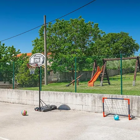 Feriehus Grande Brscici Juršići